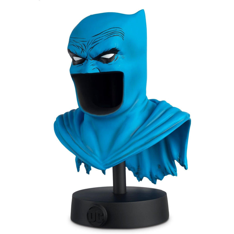 Batman The Dark Knight Returns COWL Collectors Bust Special Edition #2 (Eaglemoss / DC Comics), close-up detail