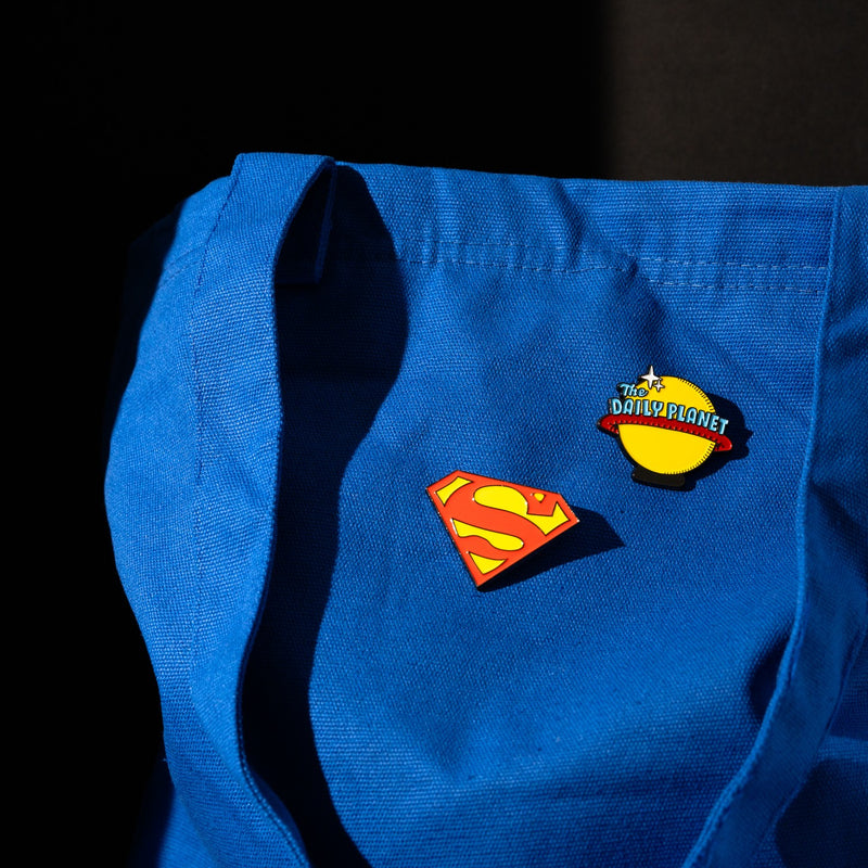DC Comics Superman Set of 4 Pins design detail
