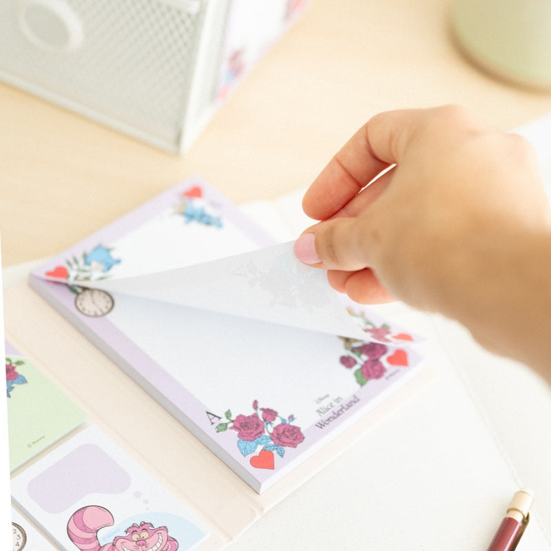 Disney Alice in Wonderland Sticky Notepad design detail