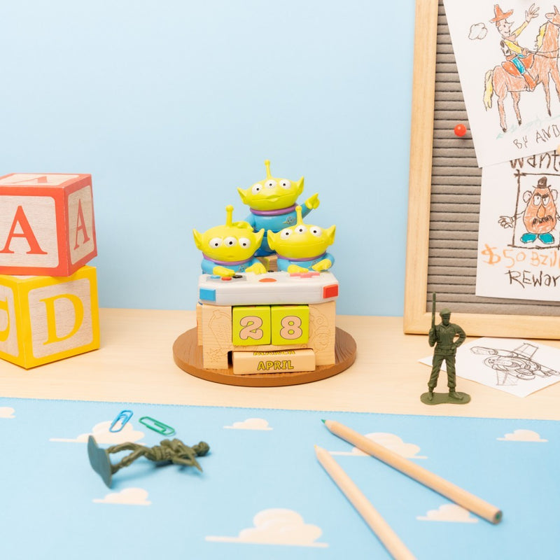 Disney Pixar Toy Story 3D Perpetual Desk Calendar side angle