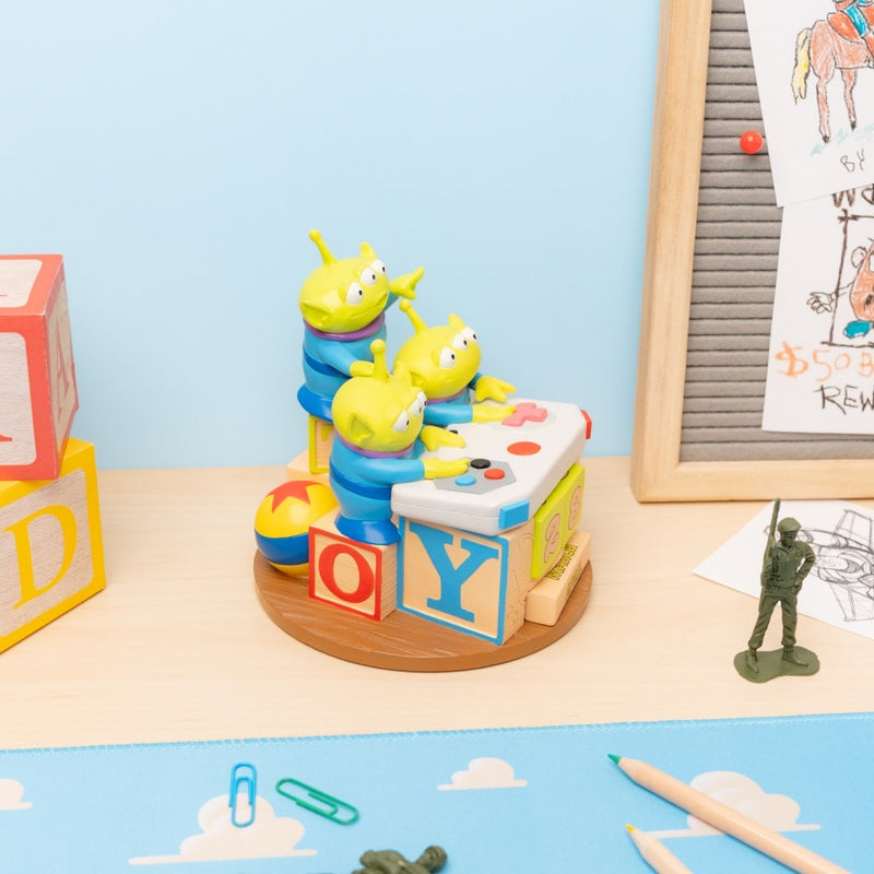 Disney Pixar Toy Story 3D Perpetual Desk Calendar close up detail