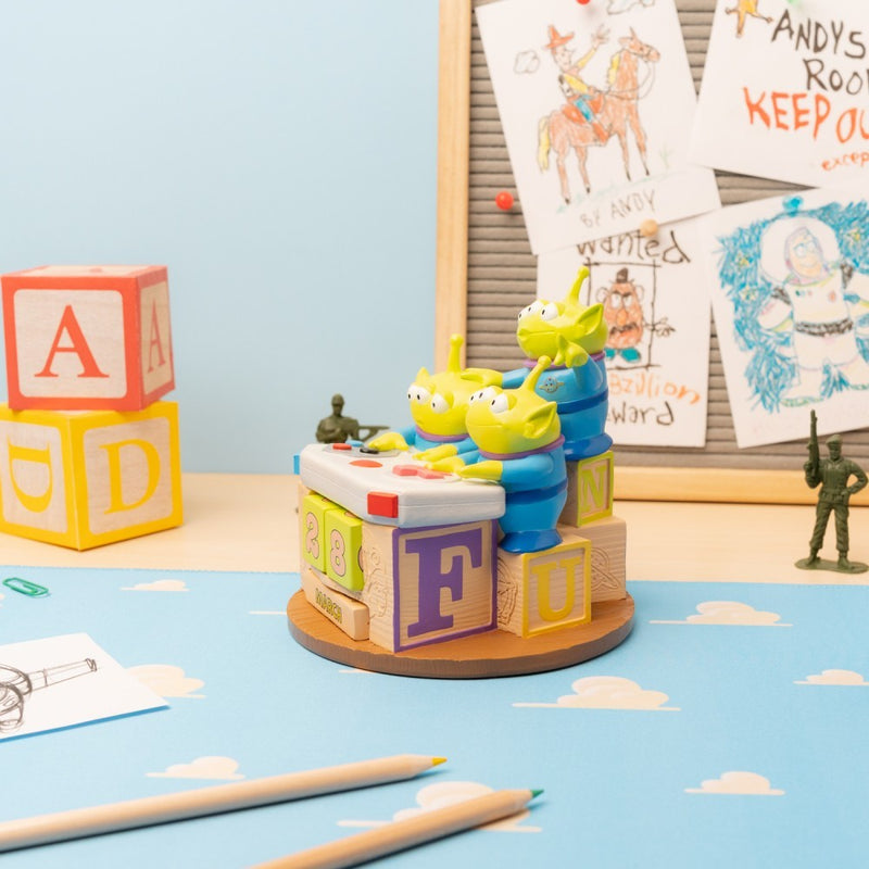 Disney Pixar Toy Story 3D Perpetual Desk Calendar packaging view
