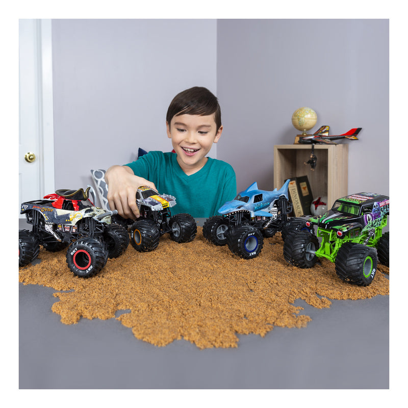 Monster Jam Die-Cast Vehicle 1:24 Scale Assorted (Case of 4)