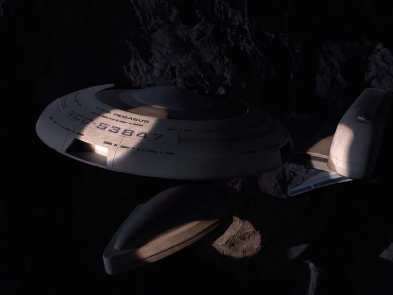 Oberth Class U.S.S. Pegasus NCC-53847 XL EDITION Model Diecast Ship (Eaglemoss / Star Trek), packaging shot