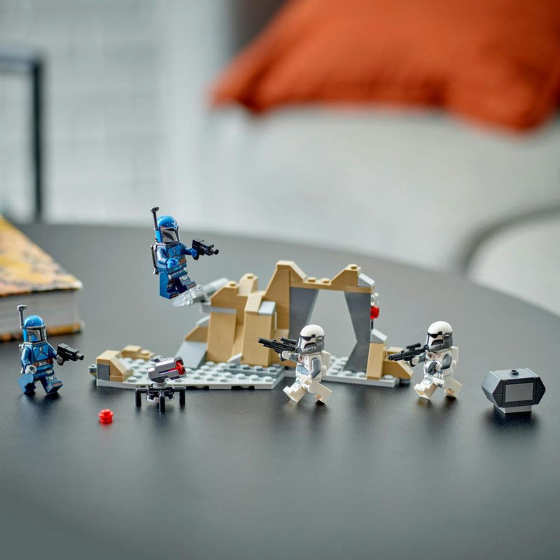 Lego Star Wars 75373 Ambush on Mandalor Battle Pack for Ages 6 and Up, side angle