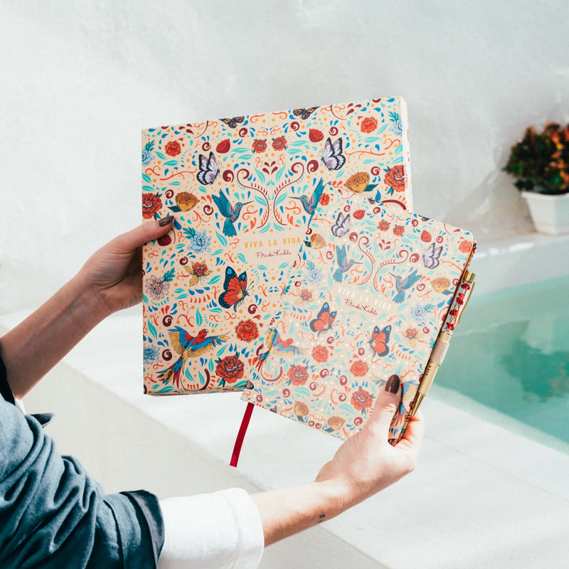 Frida Kahlo Premium A5 Notebook Set with Pen packaging view