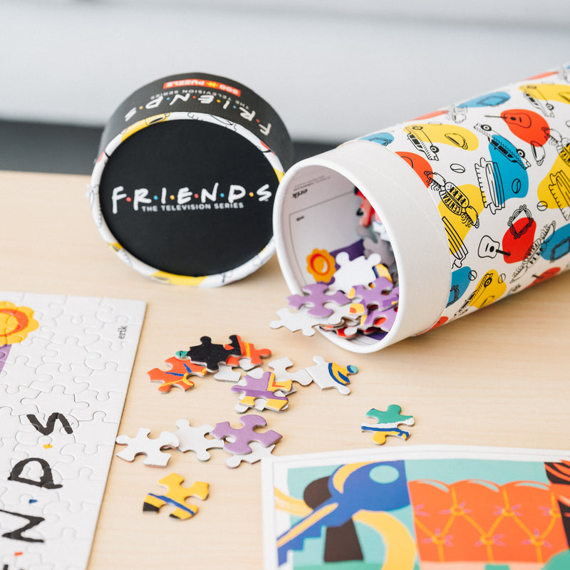Friends 500 Pieces Puzzle design detail