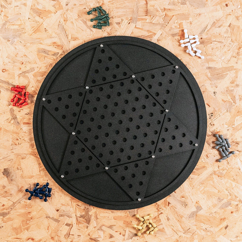 Chinese Checkers Wall Game, packaging shot