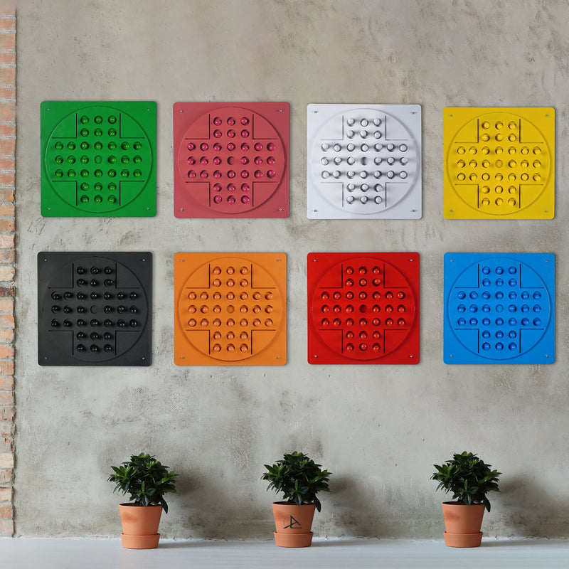 Peg Solitaire Yellow, in display