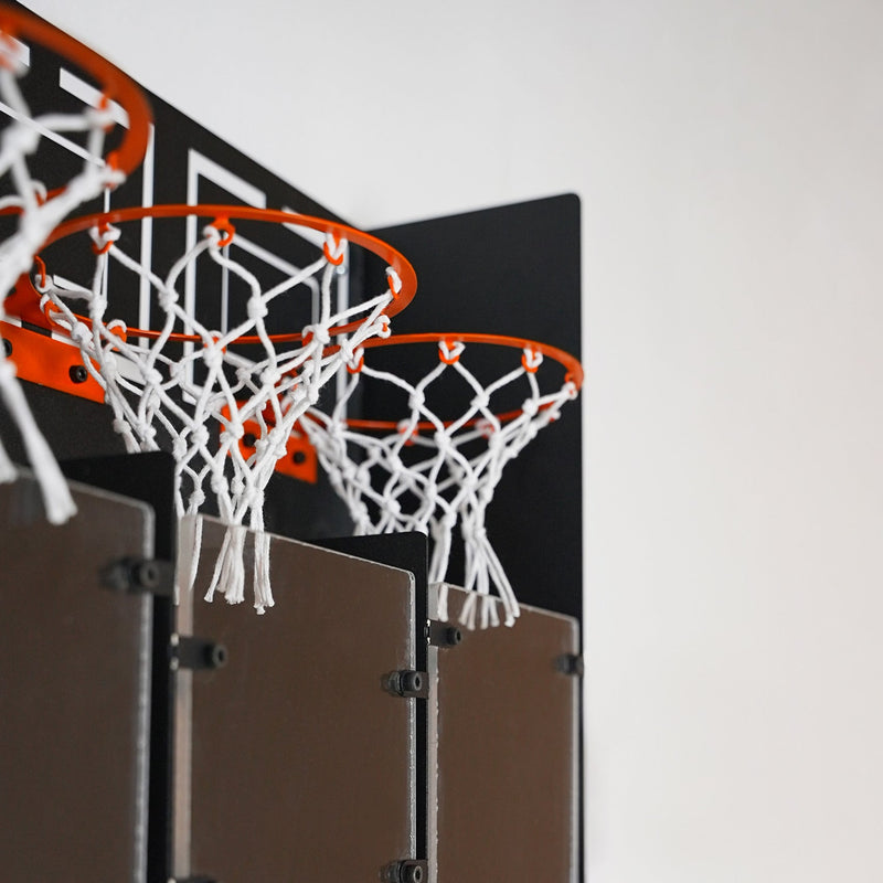 ConnectBalls Wall Game, close-up detail