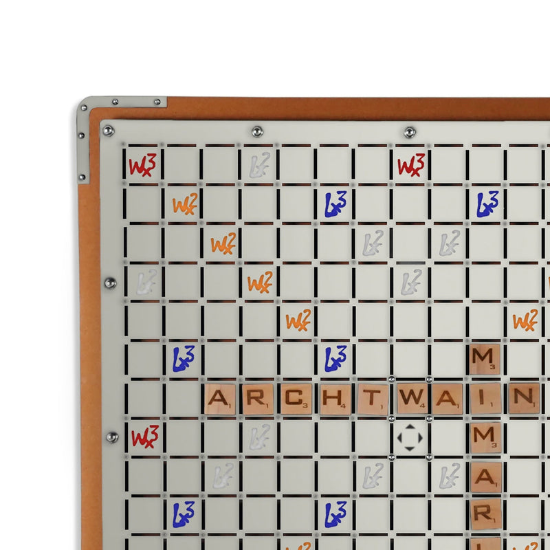 Cream XXL Words Game, close-up detail