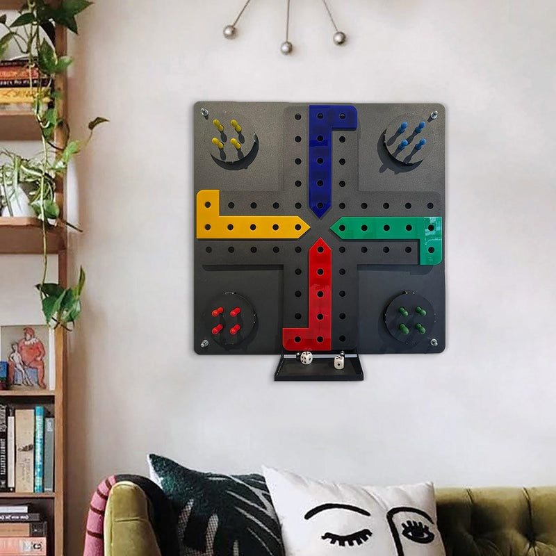 Ludo Wall Game, packaging shot