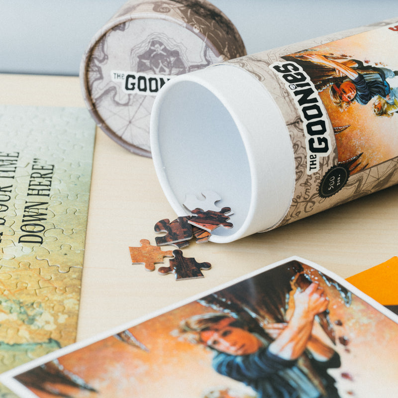 Goonies 500 Pieces Puzzle design detail