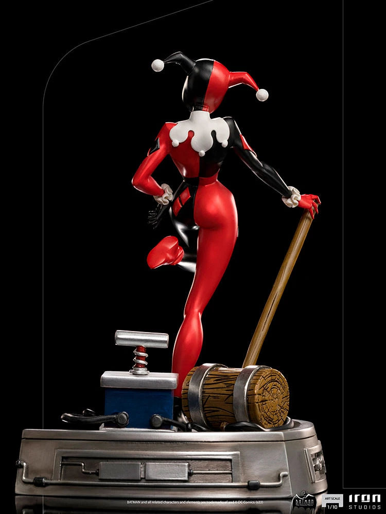 Iron Studios Batman The Animated Series Harley Quinn 1/10 Art Scale Statue