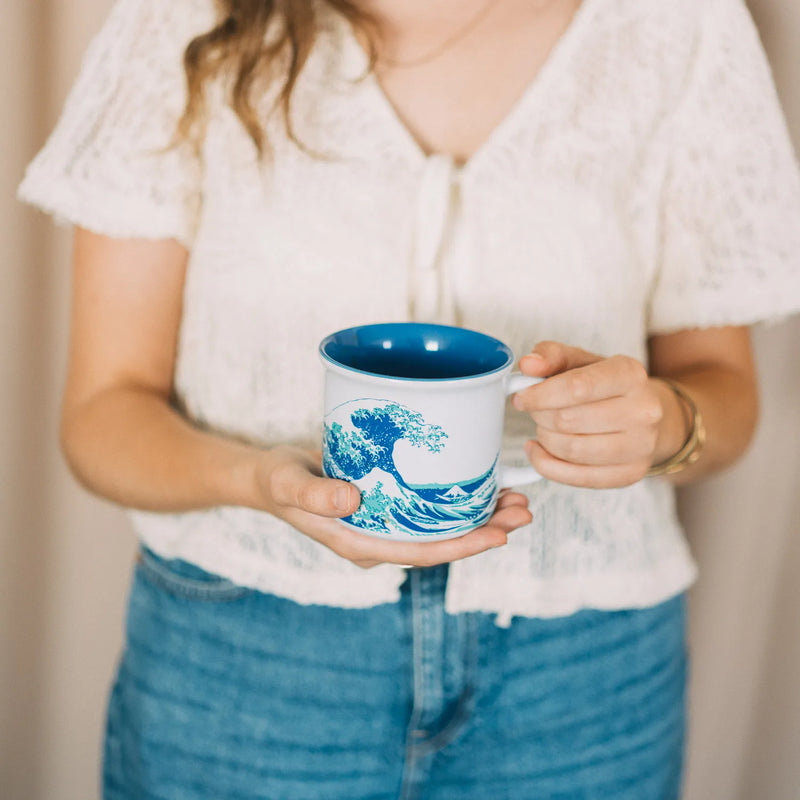 Hokusai Premium Ceramic Mug 375 ml Glossy Finish design detail