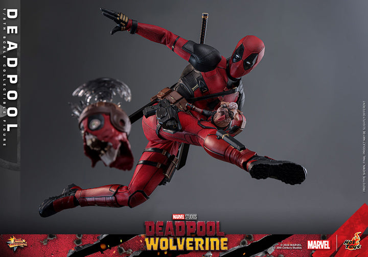 Hot Toys Deadpool & Wolverine Deadpool 1/6th Scale Figure