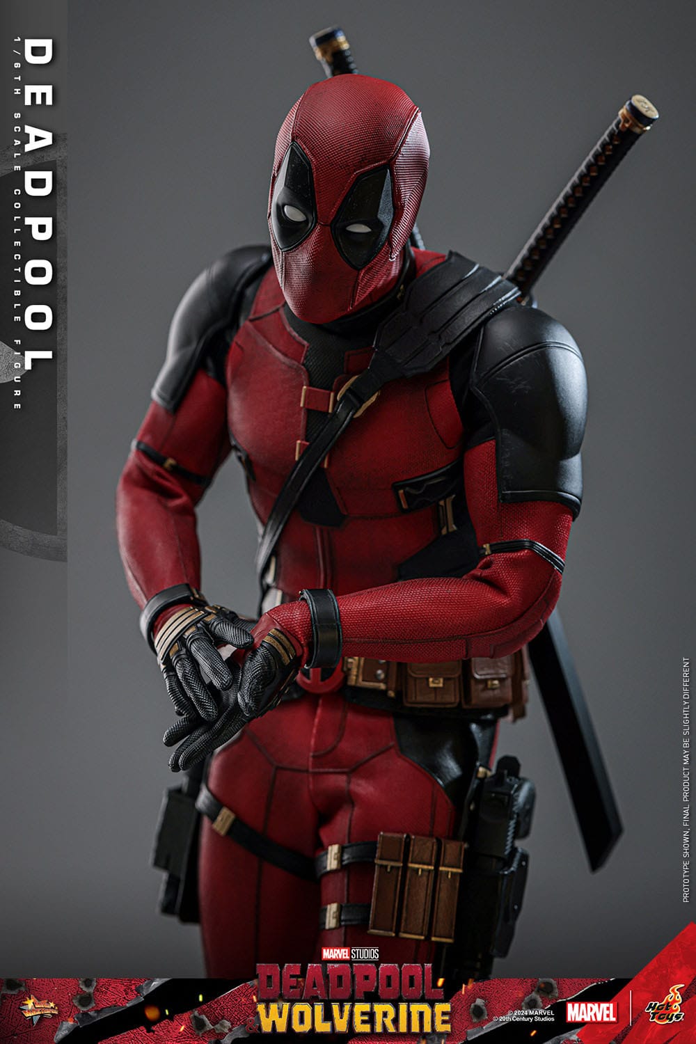 Hot Toys Deadpool & Wolverine Deadpool 1/6th Scale Figure