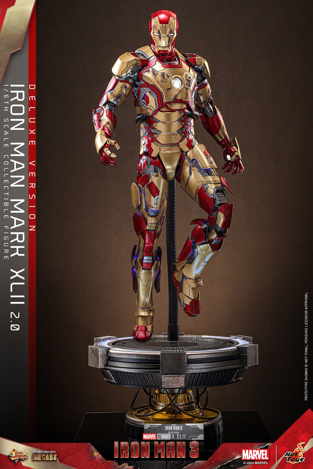 Hot Toys Iron Man 3 Iron Man Mark XLII (2.0) Deluxe 1/6th Scale Figure