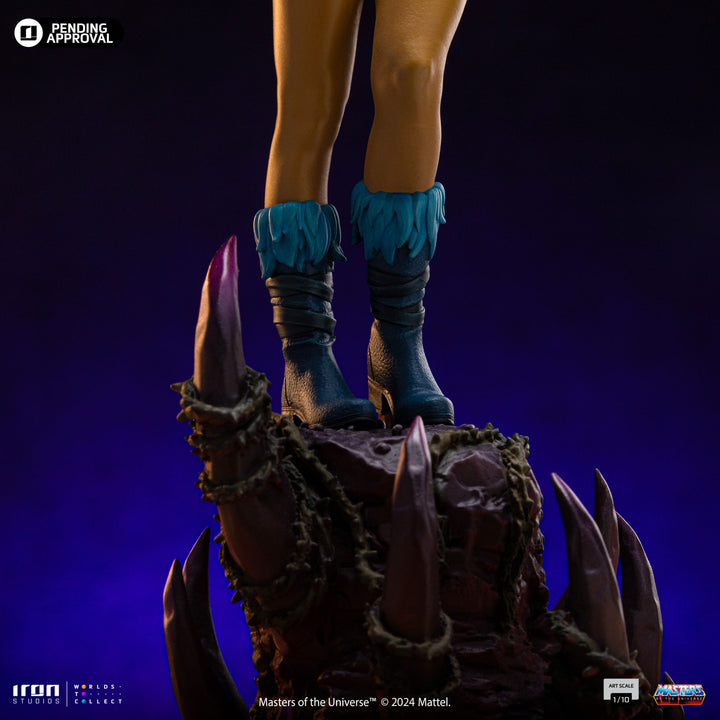 Iron Studios Masters of the Universe Evil-Lyn (Colour Variant) 1/10 Art Scale Limited Edition Statue