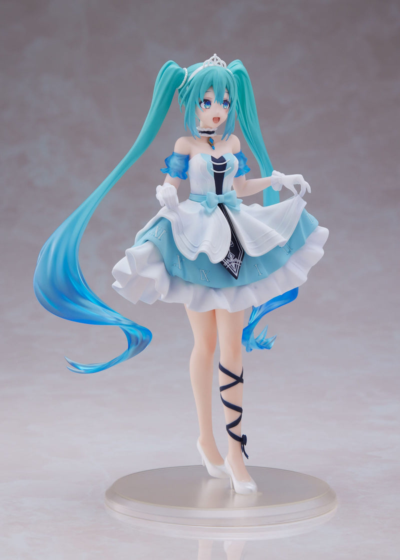 Vocaloid Hatsune Miku Cinderella Wonderland Vocaloid Figure, size reference