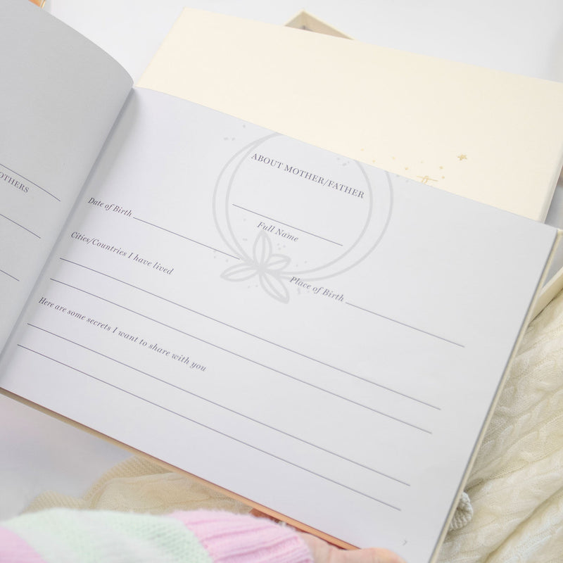 LUXURY BABY MEMORY BOOK, packaging shot