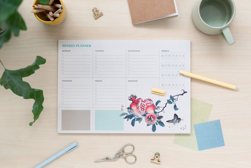 Hokusai A4 Weekly Planner 54 Sheets English Language alternate view
