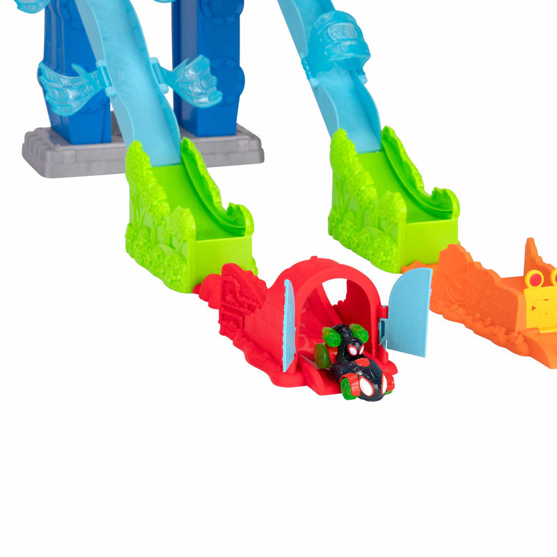 Spidey and his Amazing Friends Spidey’s Mega Jump HQ Track, size reference