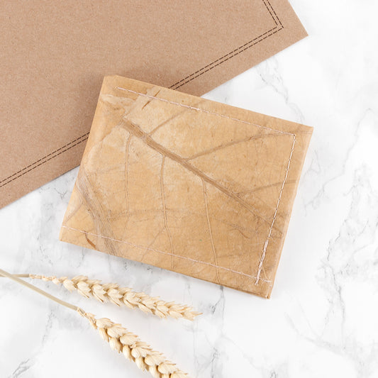 Leaf Leather Men's Wallet, alternate view