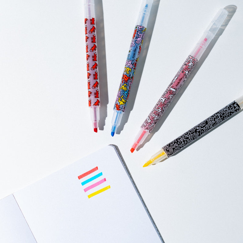 Keith Haring Stationery Set close up detail
