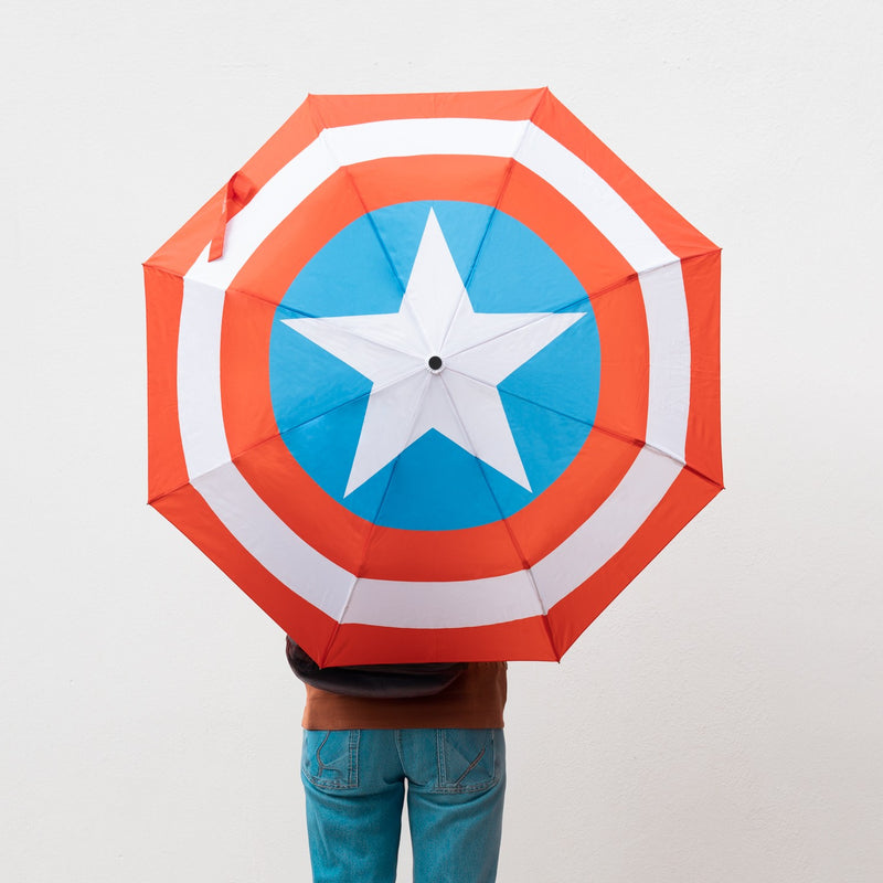 Marvel Captain America Lightweight, Foldable & With Cover Travel Umbrella close up detail