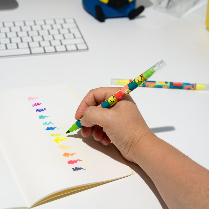 Minions Set of 12 Dual Tip Erasable Markers close up detail