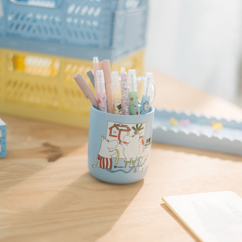 Moomin Decorated Ceramic Pencil Holder close up detail