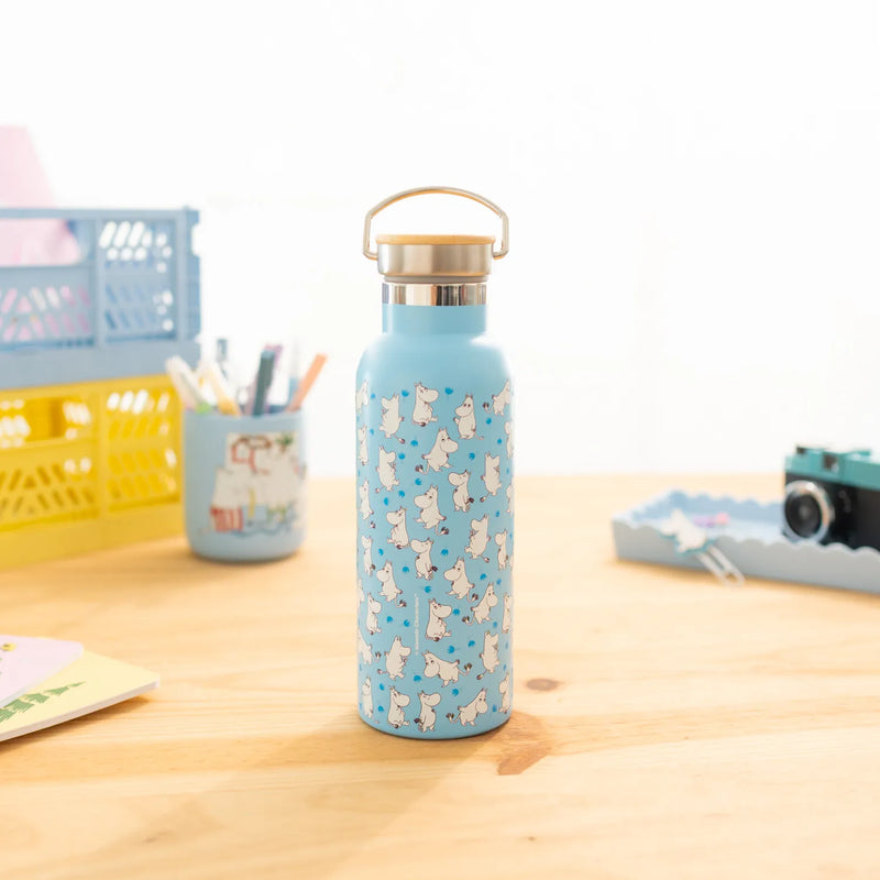 Moomin Stainless Steel Bottle with Handle 500ml close up detail
