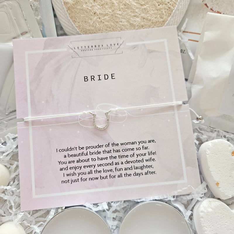 BRIDAL GIFT SET | BRIDE TO BE GIFTS, close-up detail