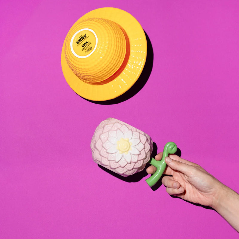 One Piece Netflix Flower-Flower Fruit 3D Mug 650ml design detail