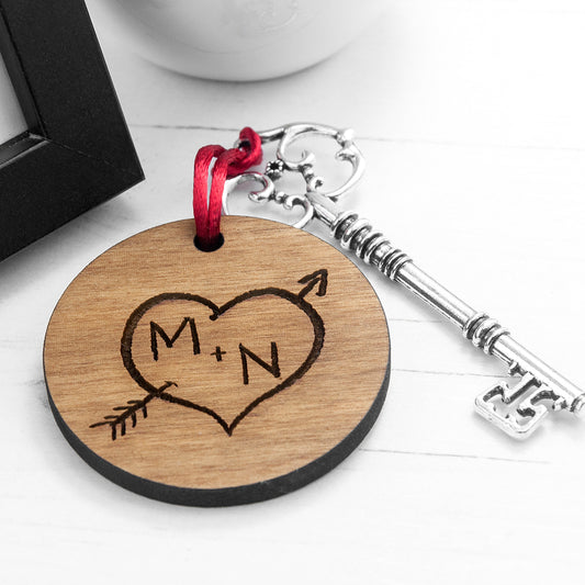 Personalised Couple's Carved Heart Initials Keepsake, alternate view