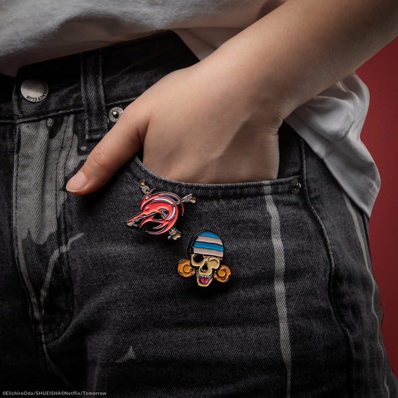 One Piece Nami and Arlong Pin Set, alternate view
