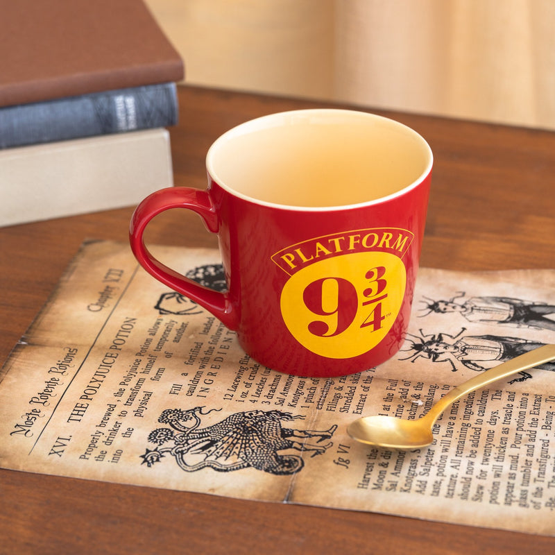 Harry Potter Platform 9 3/4 Premium Ceramic Mug 444ml packaging view