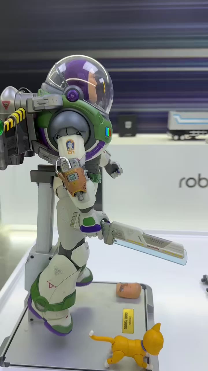 Robosen Buzz Lightyear Infinity Pack (Limited Edition) Interactive Robot *Exclusive