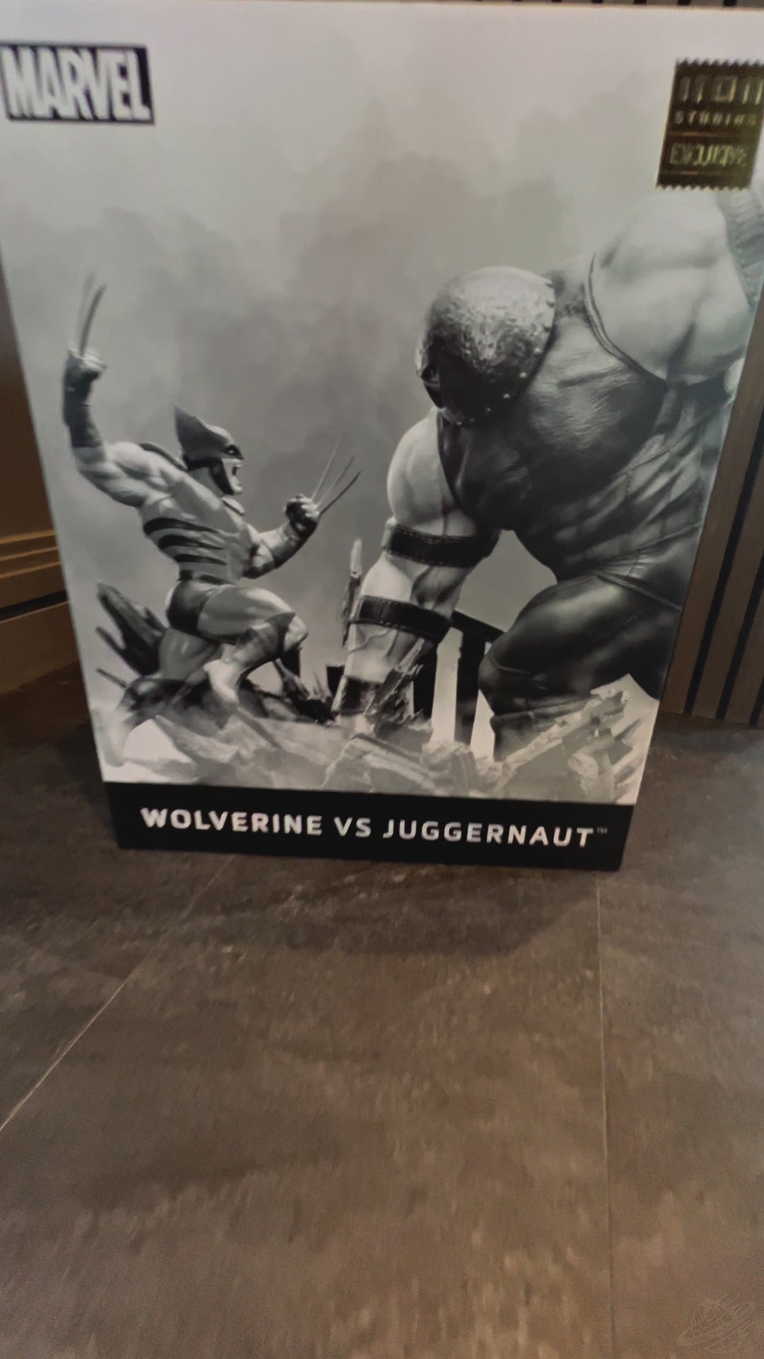 Iron Studios Marvel X-Men 1/10 Scale Wolverine vs Juggernaut Limited Edition Statue Exclusive