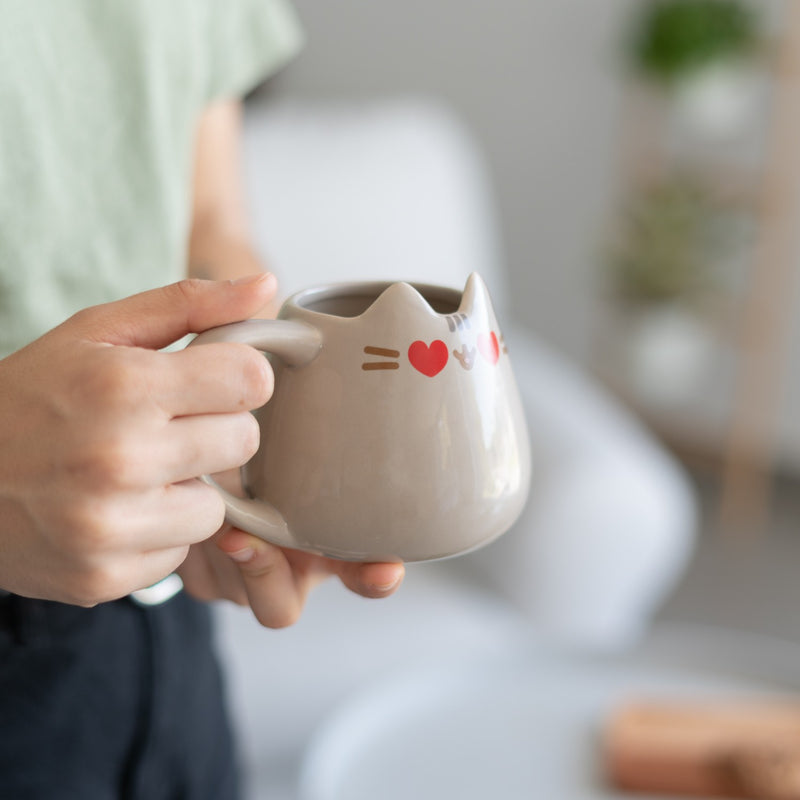 Pusheen 3D Mug packaging view