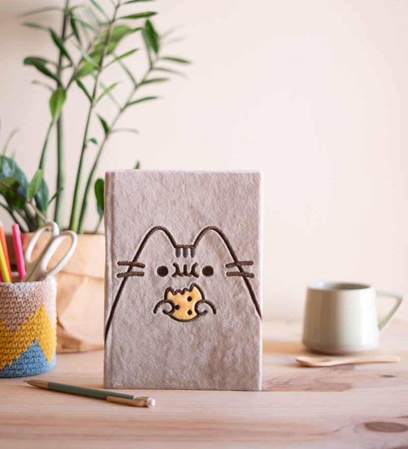 Pusheen Foodie Collection Plush Cover Premium A5 Notebook close up detail