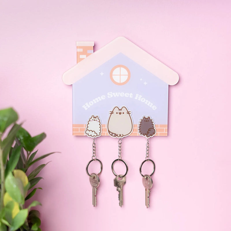 Pusheen Key Holder with Key design detail