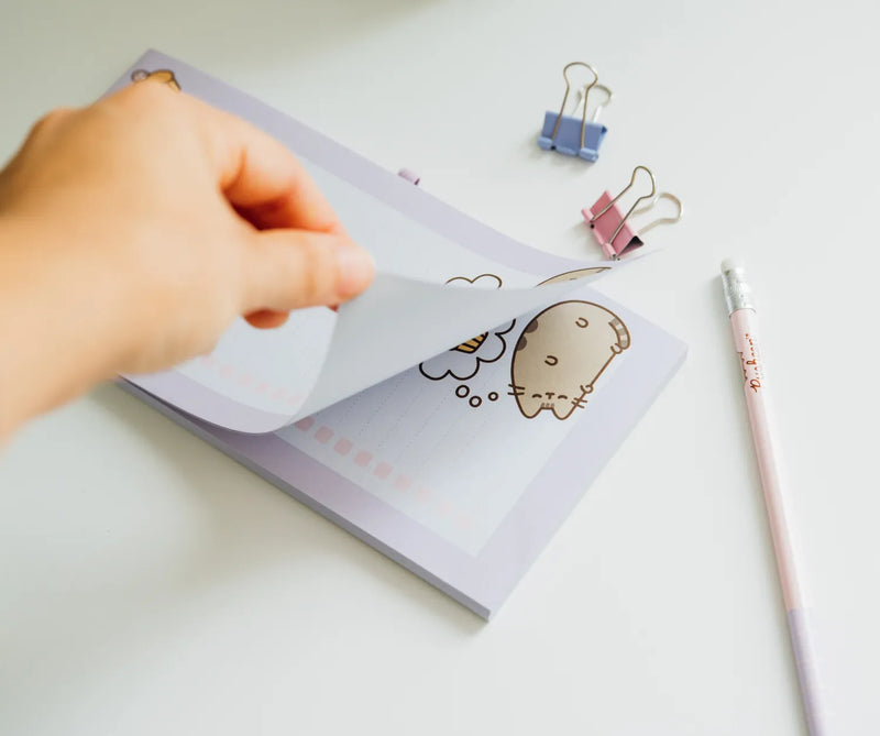 Pusheen Moments Magnetic Notepad design detail
