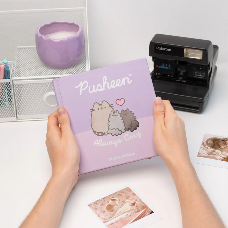 Pusheen Photo Album with 22 Self-Adhesive Pages packaging view