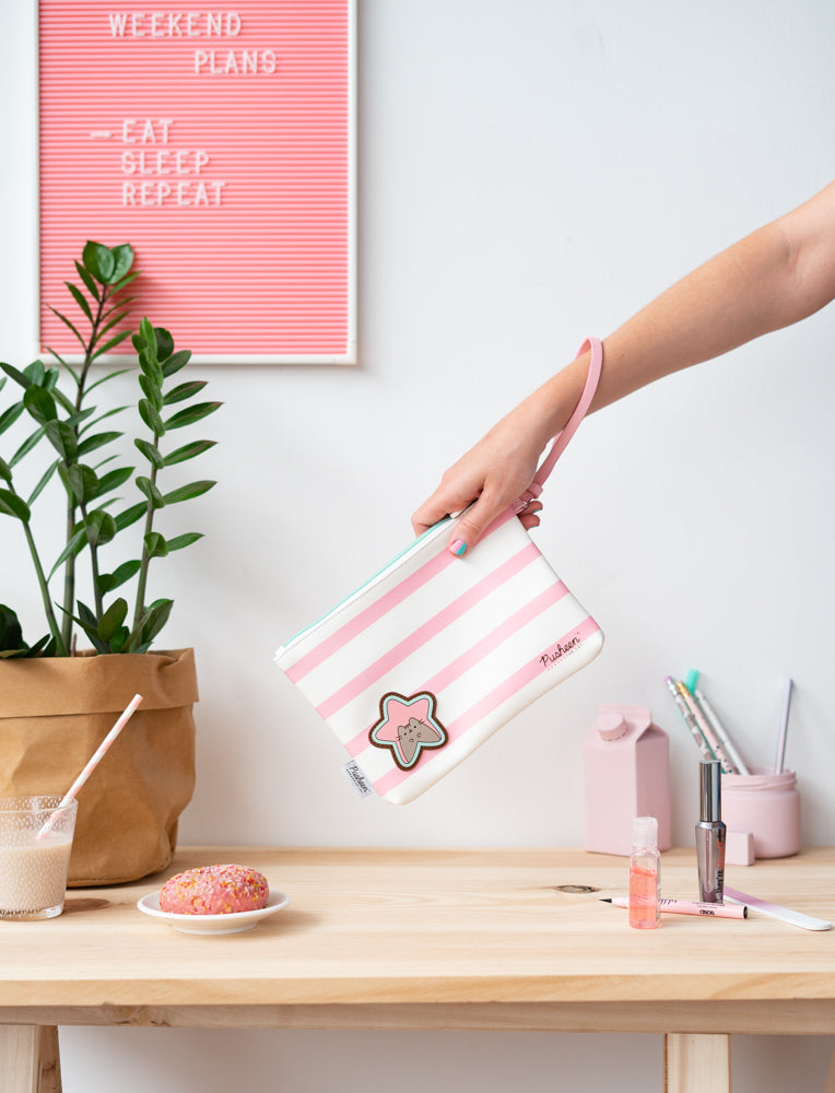 Pusheen Rose Collection Handbag close up detail
