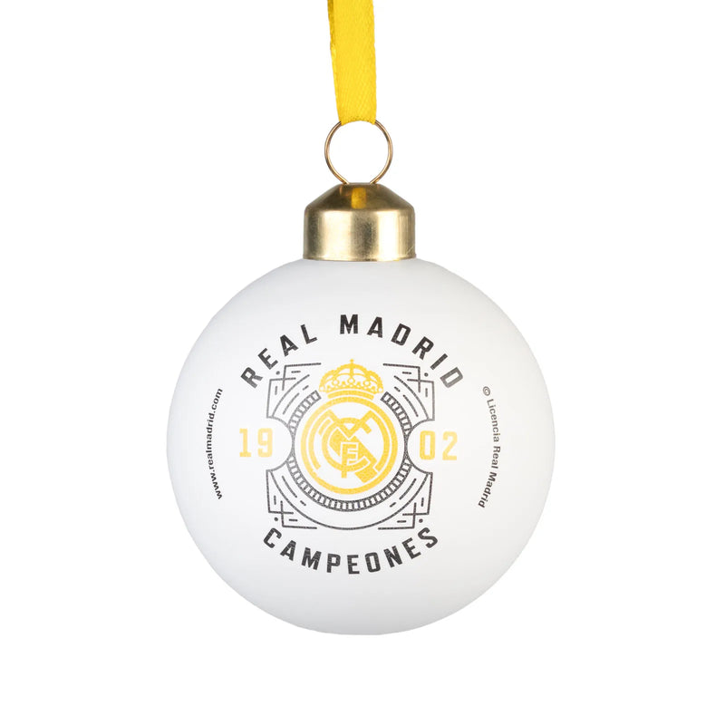 Real Madrid Set of 4 Glass Christmas Baubles 6.5 cm close up detail