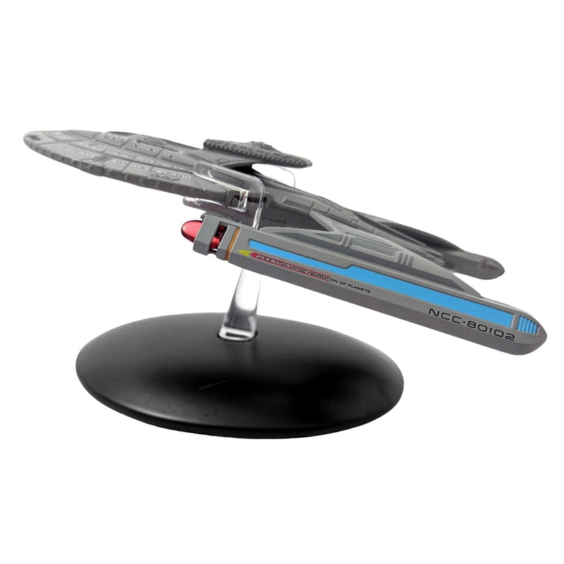 U.S.S. Titan NCC-80102 (Luna Class) Model Diecast Ship BONUS ISSUE (Eaglemoss / Star Trek), side angle