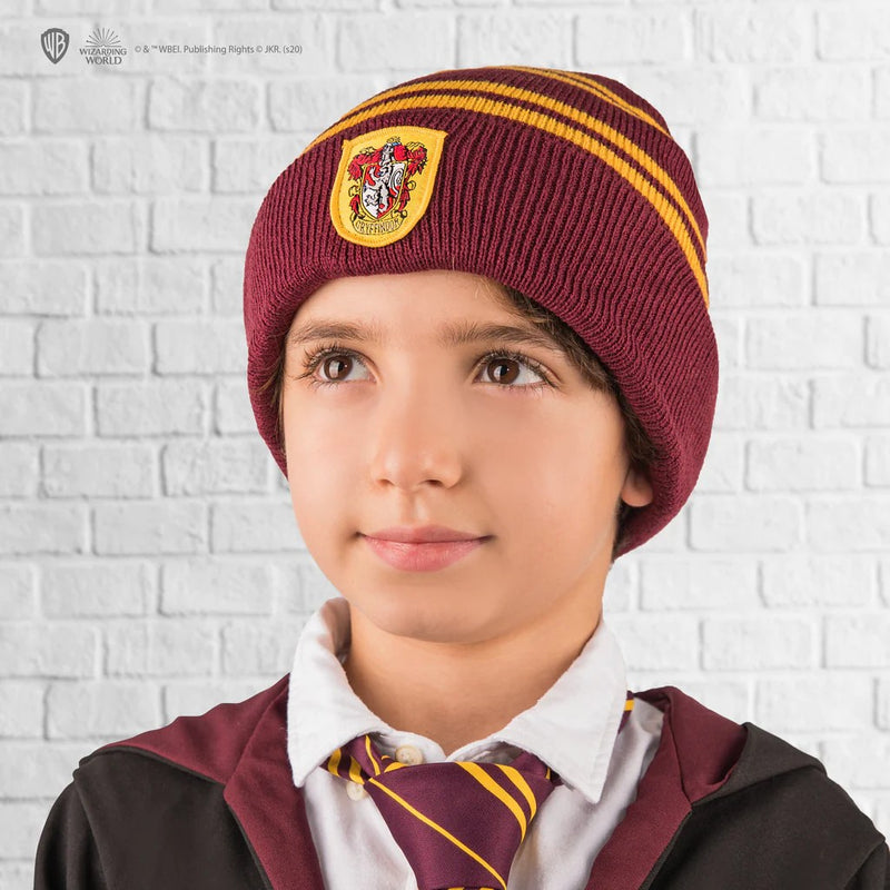 Harry Potter Kids Gryffindor Gloves and Beanie Set (image 9 of 12)