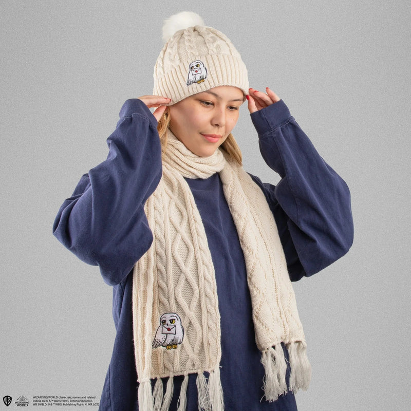 Harry Potter Hedwig Beanie and Scarf Set